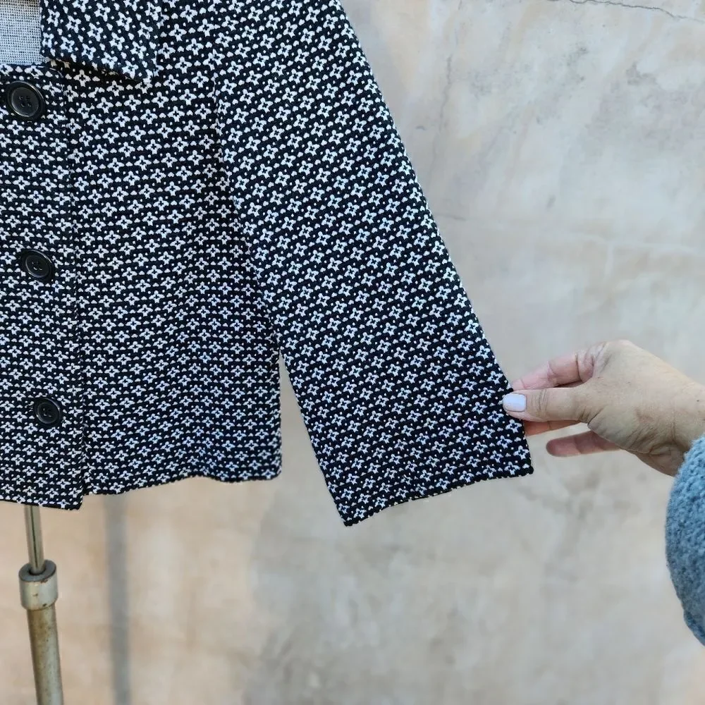 White house black market cropped mod style jacket